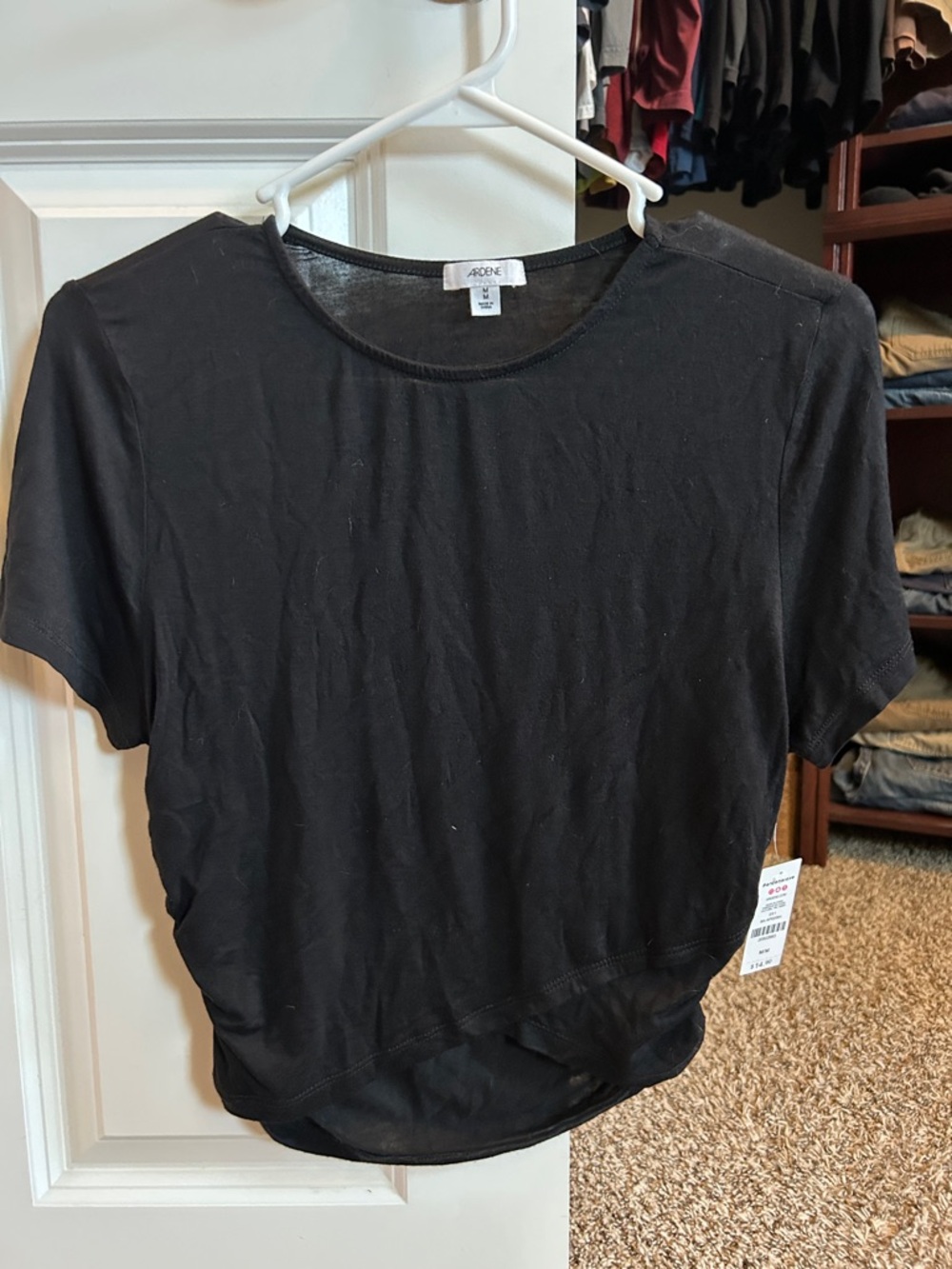 Ardene Black Short Sleeve Side Ruching Tee size Medium NWT